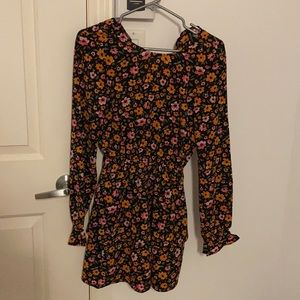 NWT Flowers dress 🌸